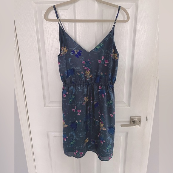 Babaton spaghetti strap cinched dress size S - Picture 2 of 4